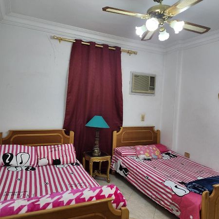 Elegant Apartment In Sheraton Heliopolis Il Il Cairo Esterno foto