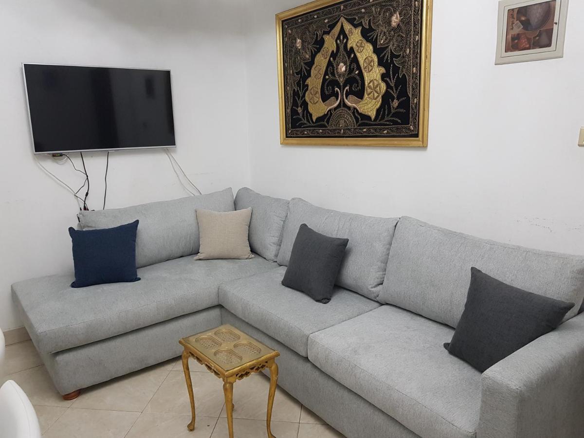 Elegant Apartment In Sheraton Heliopolis Il Il Cairo Esterno foto