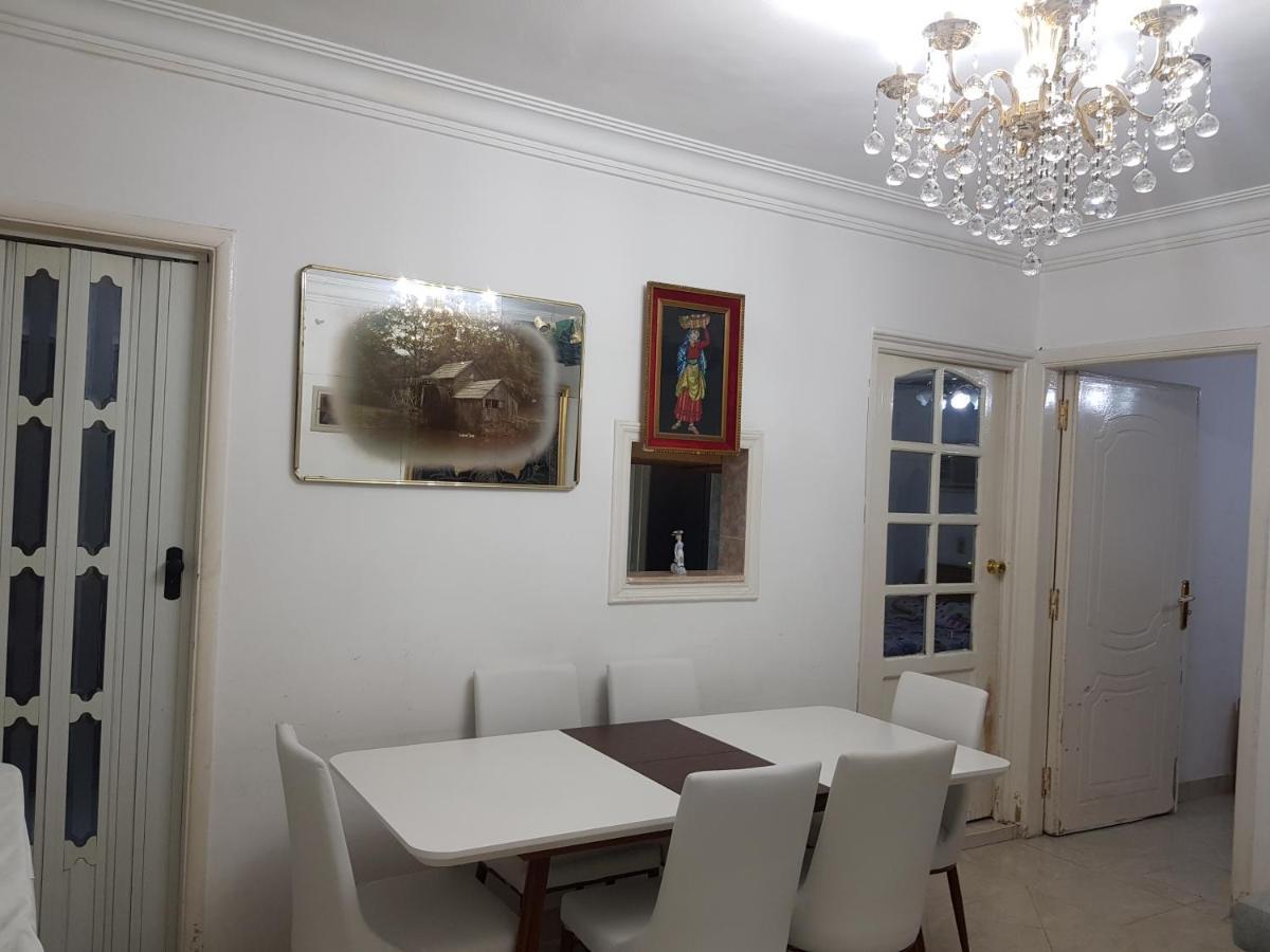 Elegant Apartment In Sheraton Heliopolis Il Il Cairo Esterno foto