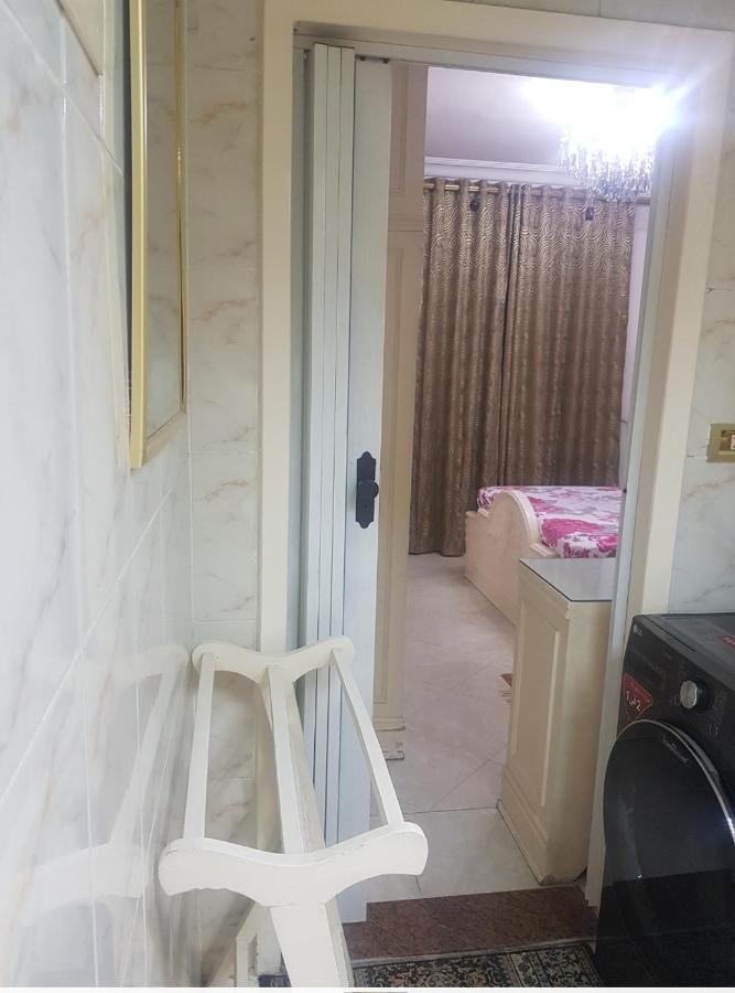 Elegant Apartment In Sheraton Heliopolis Il Il Cairo Esterno foto