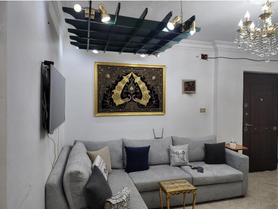 Elegant Apartment In Sheraton Heliopolis Il Il Cairo Esterno foto