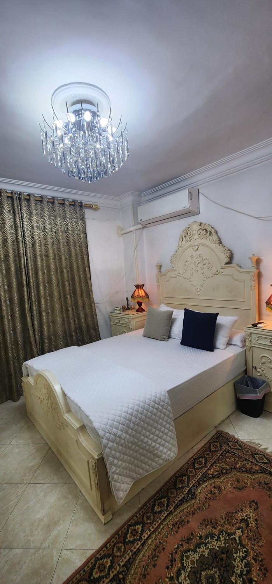 Elegant Apartment In Sheraton Heliopolis Il Il Cairo Esterno foto